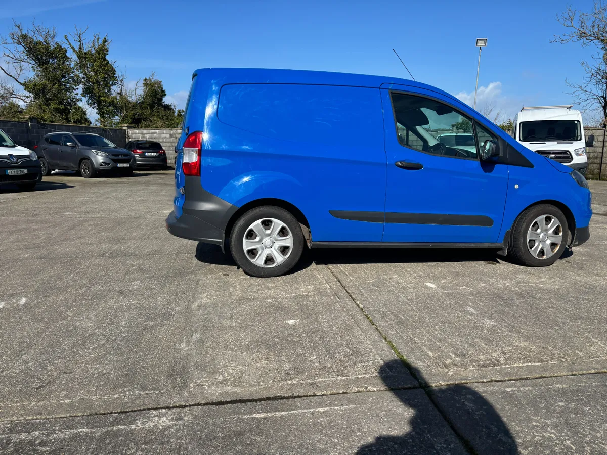 Ford Transit Courier... Trend Model... - Image 3