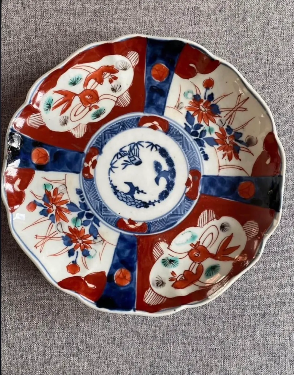 Imari wall plates (19th century) - Image 3