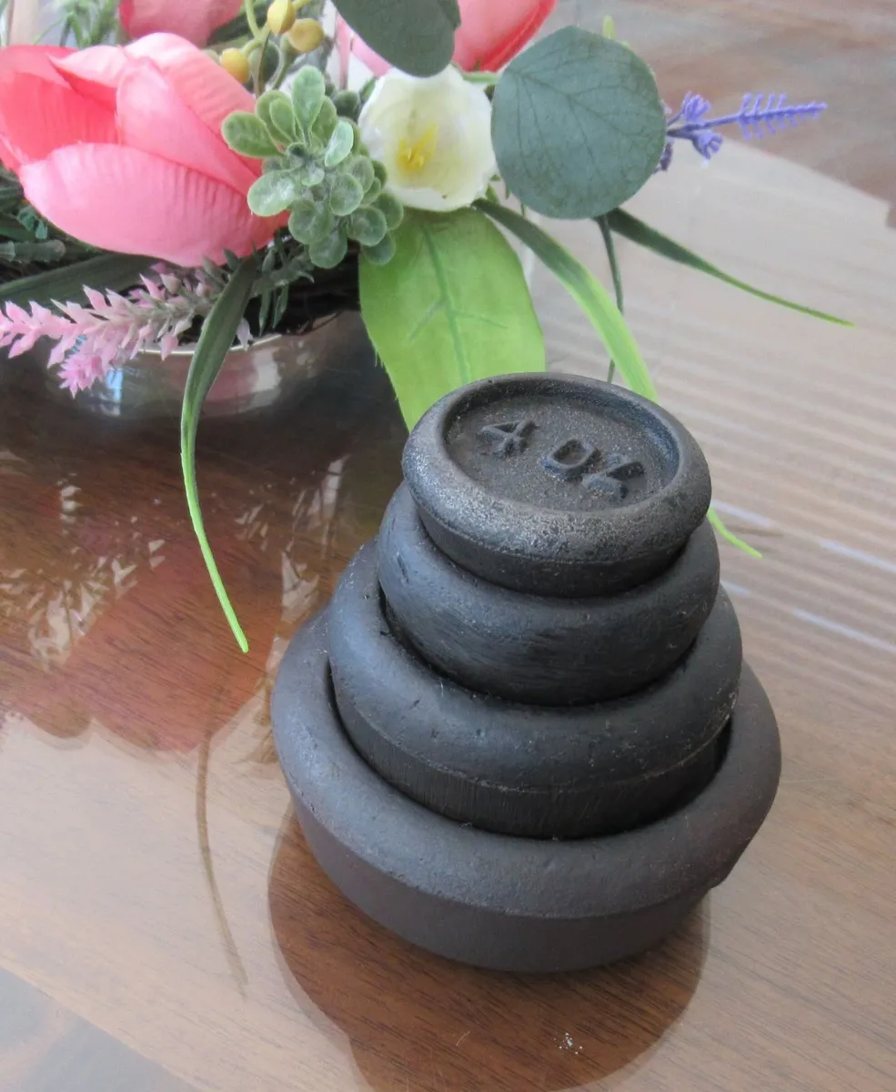 antique kitchen scales weights cottage cast iron - Image 1