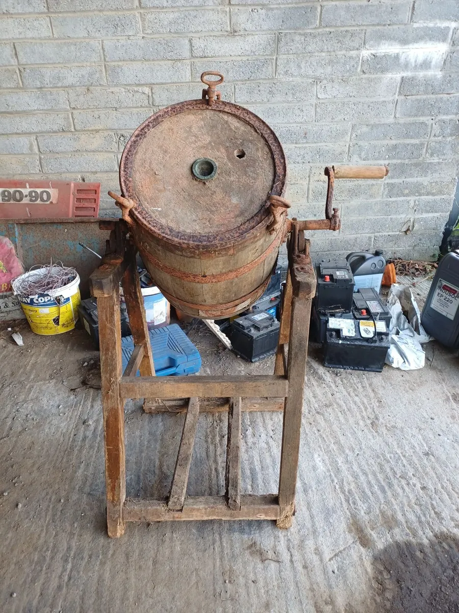 Churn separator scales wheels - Image 1
