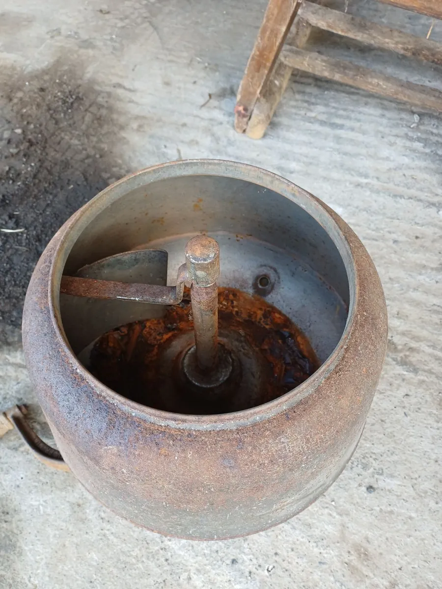Churn separator scales wheels - Image 3