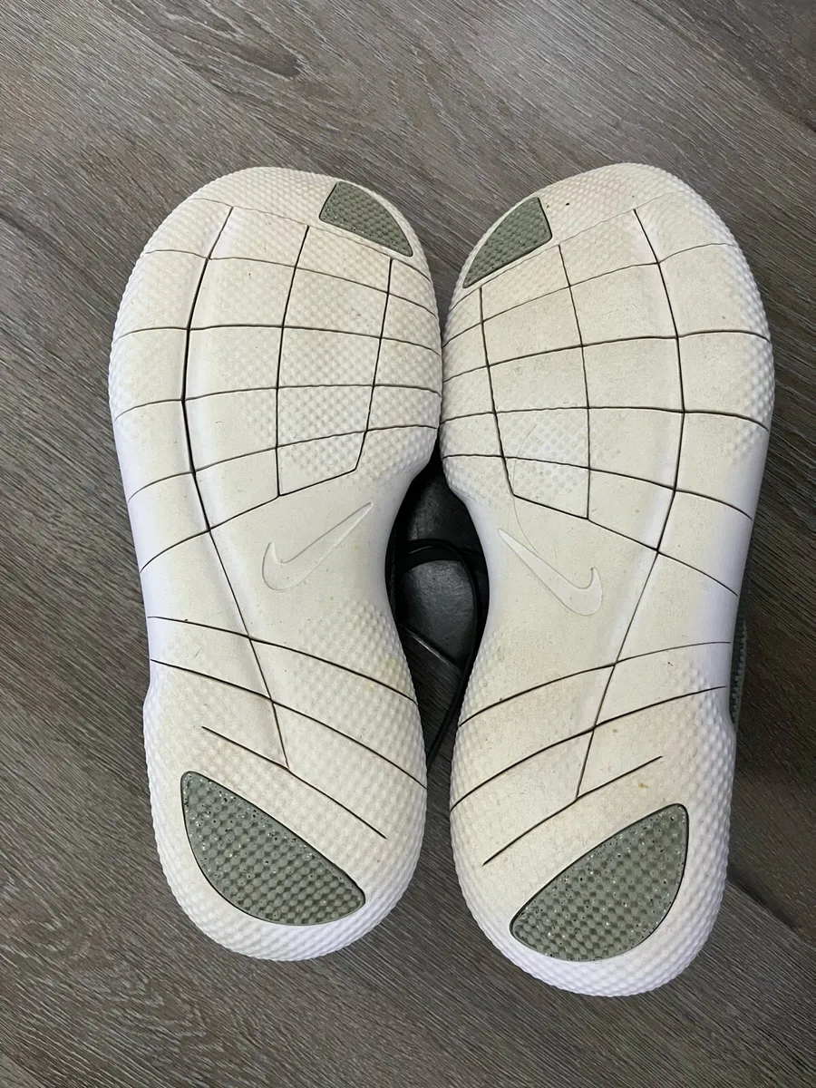 Nike free Run Size UK 11 men’s - Image 4