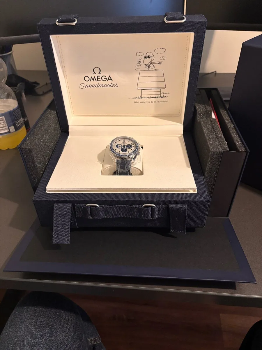 Omega Speedmaster - Silver Snoopy - April 2026 - Image 1