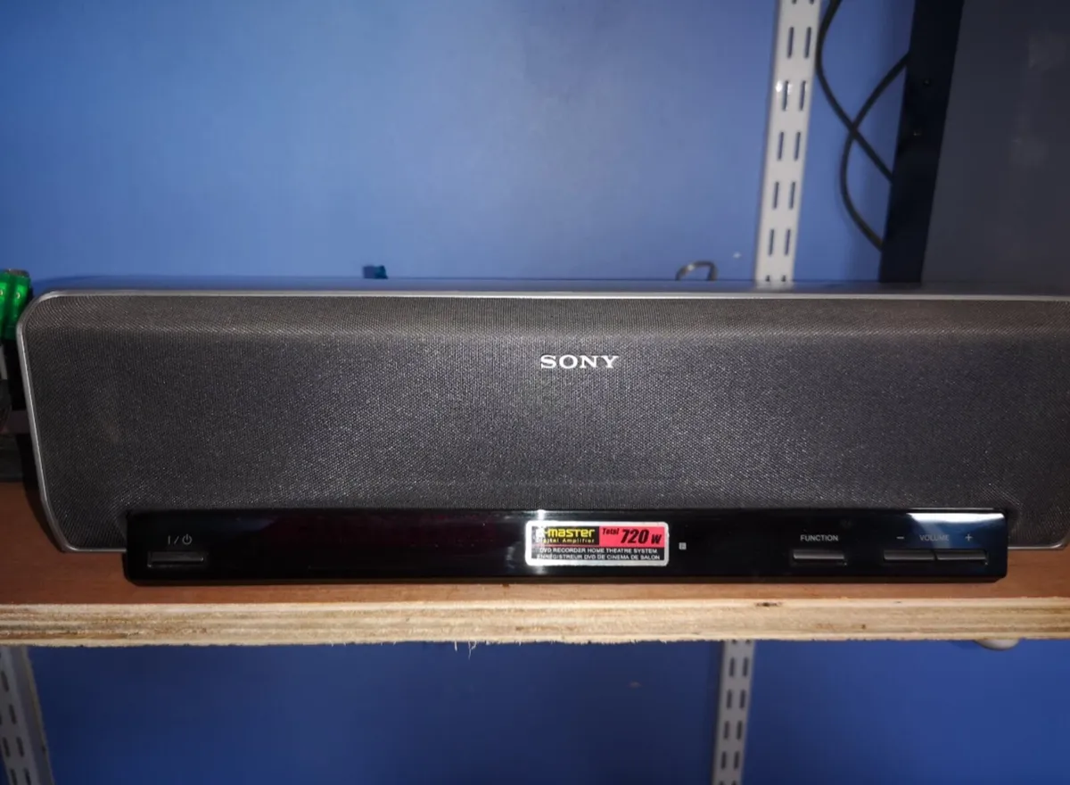 Speakers - Image 3