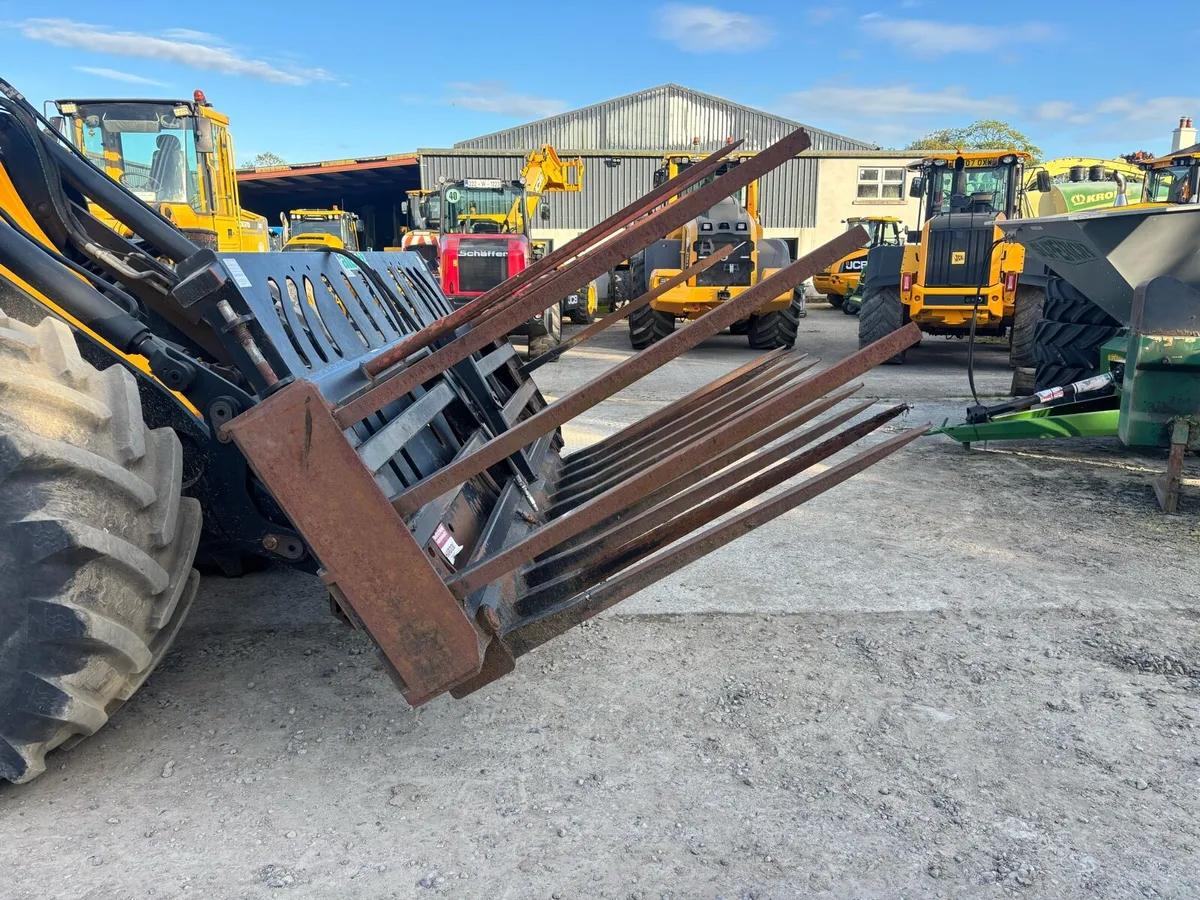 Albutt 14ft folding silage fork - Image 2
