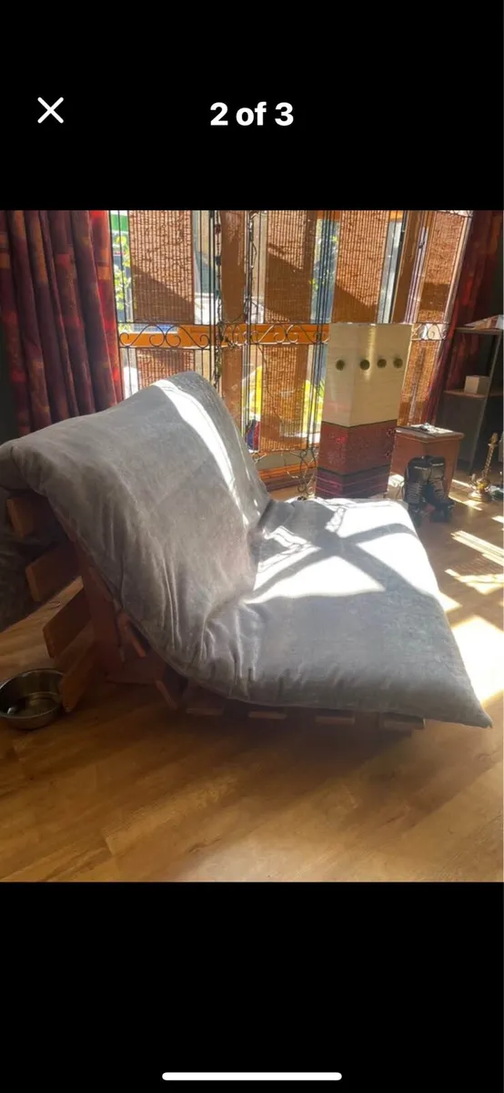 Velvet grey futon - Image 2