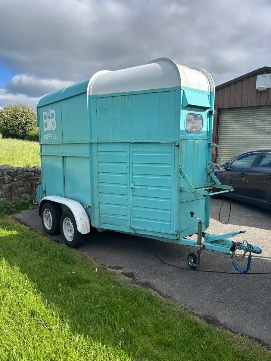 Coffee trailer - Image 3