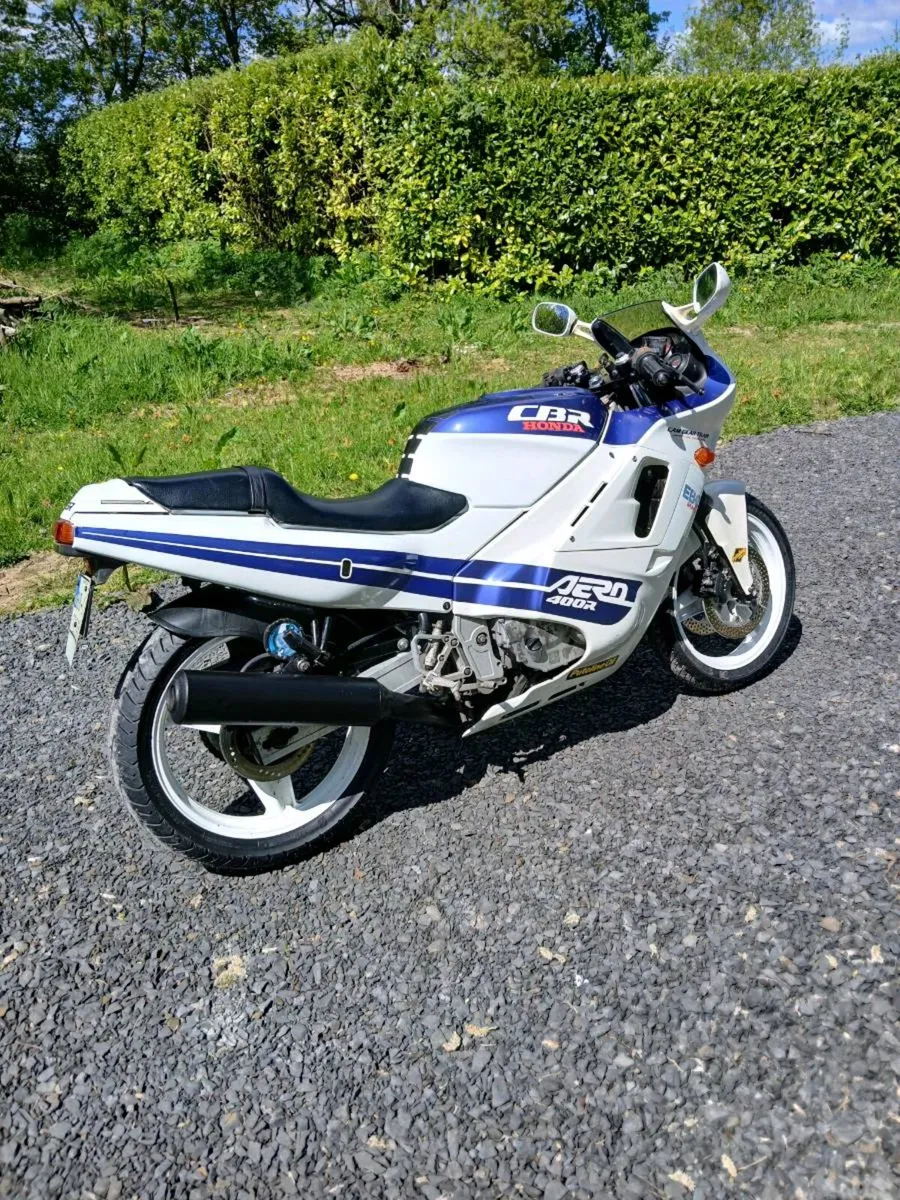 Honda CBR 400 NC23 AERO ULTRA RARE 1988 - Image 4