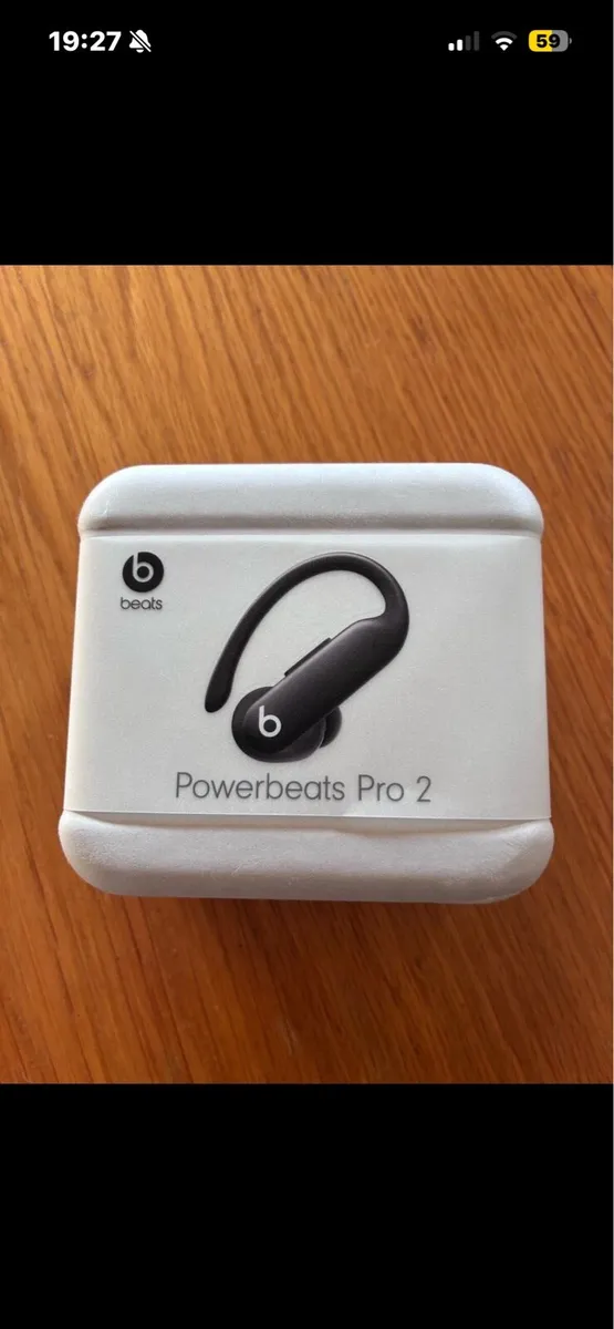 Powerbeats pro 2 new!!!!