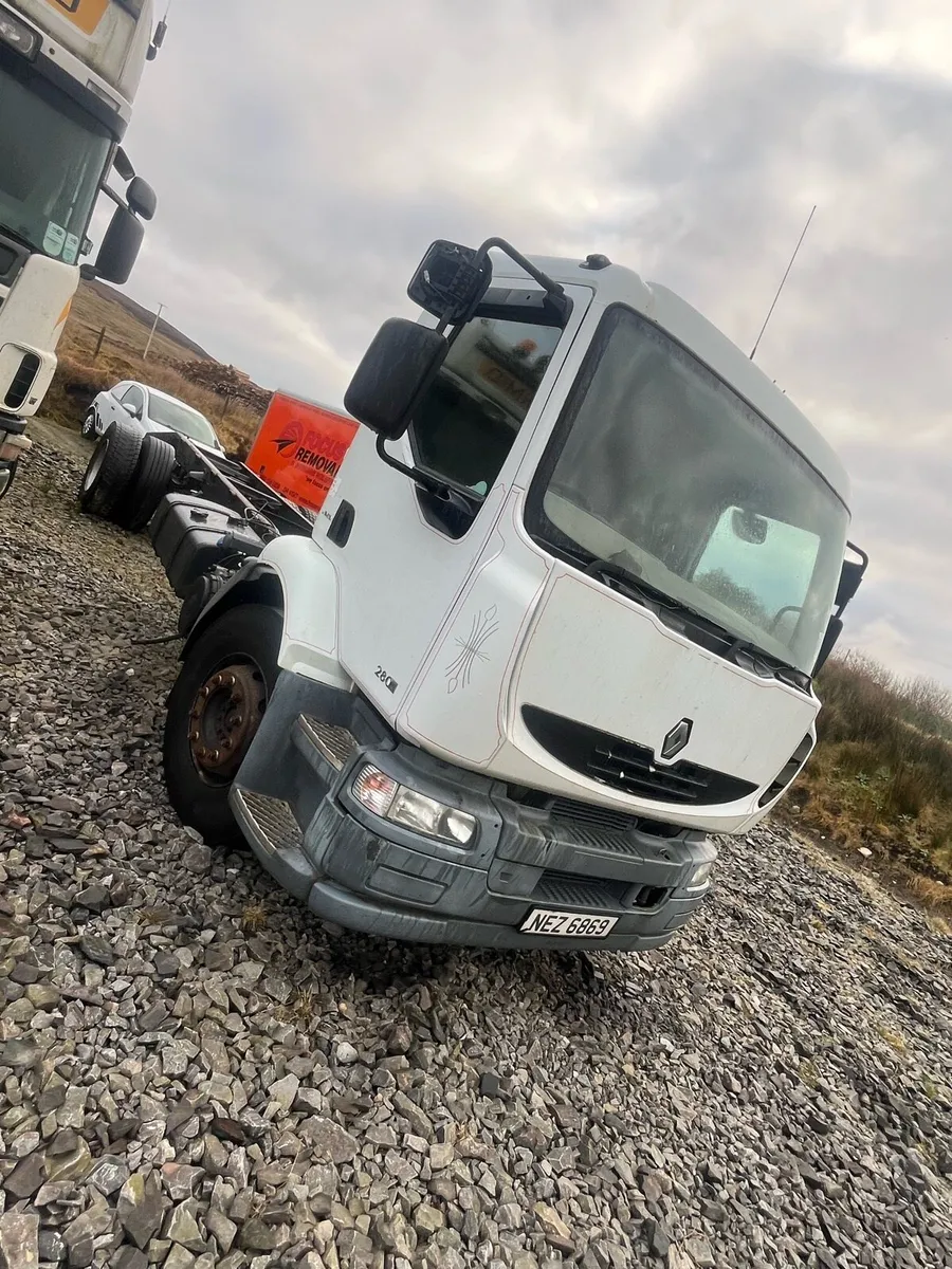 Renault 18 ton - Image 1