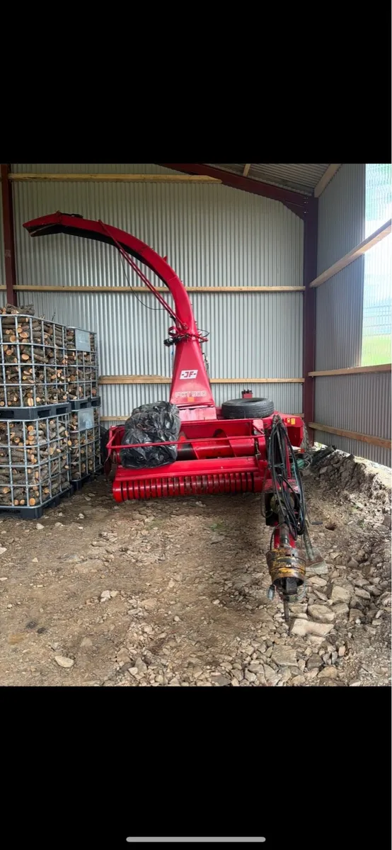 JF FCT 900 harvester - Image 1