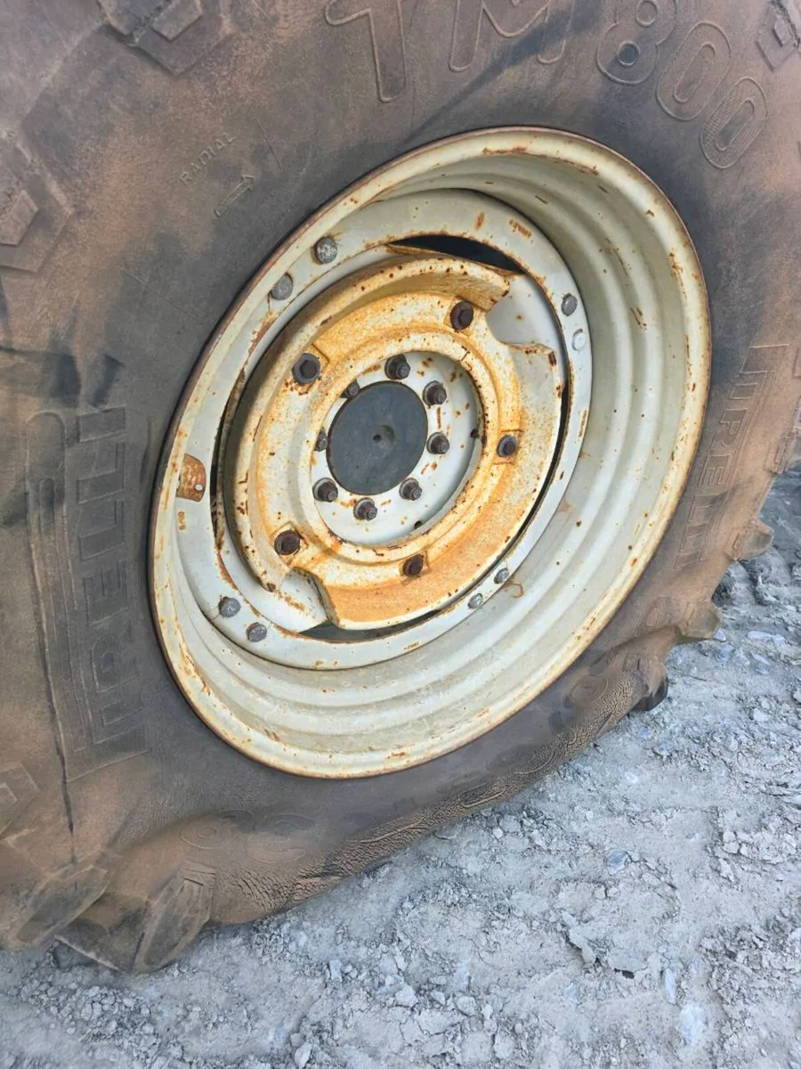 Valtra 8450 parts - Image 2