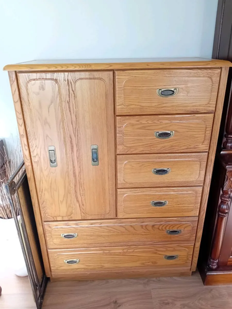 Furniture - Image 4