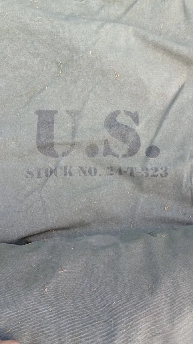 RARE & COMPLETE Original WWII US Army Small Wall T - Image 2
