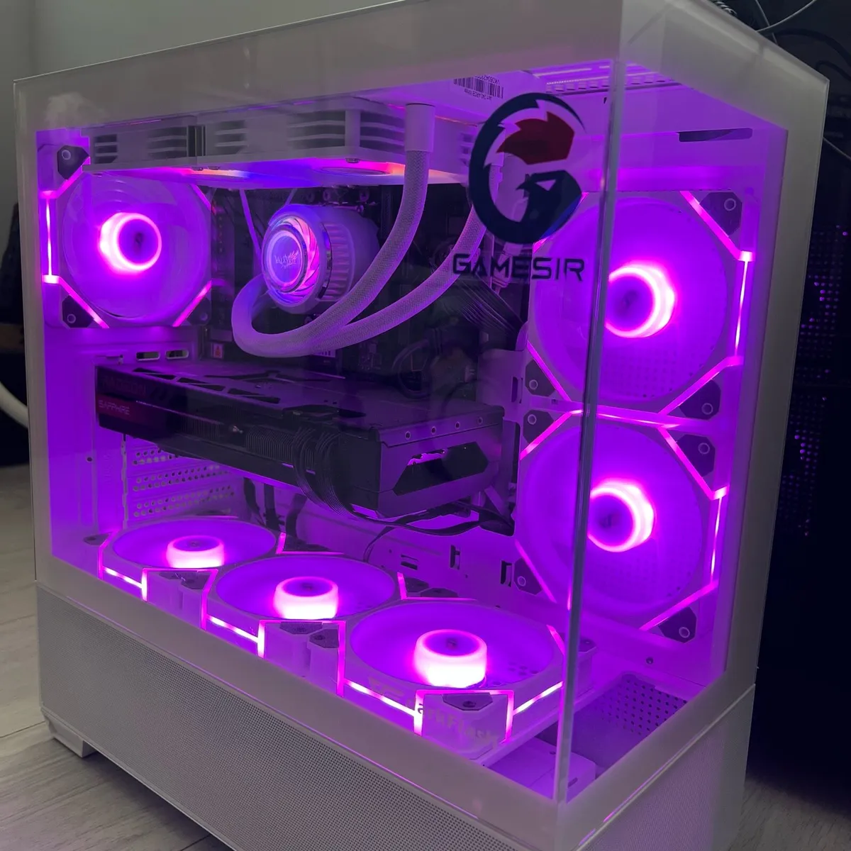 Gaming PC with keyboard and mouse + chair - Image 3