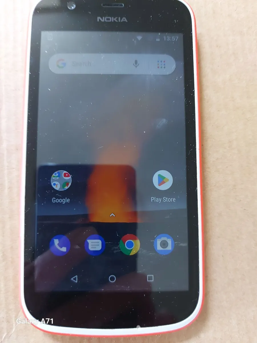 Nokia 1 Mobile Phone, Model TA-1060, 8GB, RED - Image 3