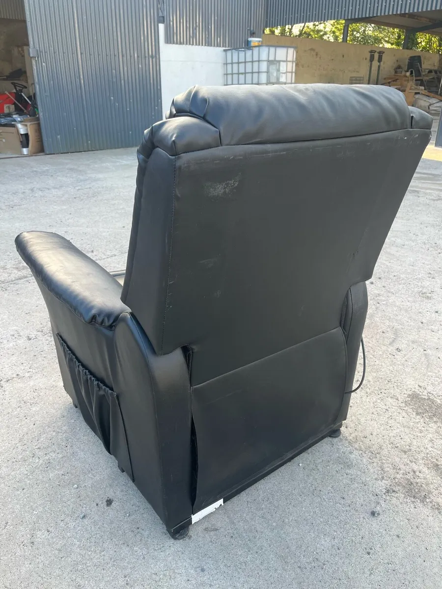 Leather Electric Power Lift Senior Chair - Image 3