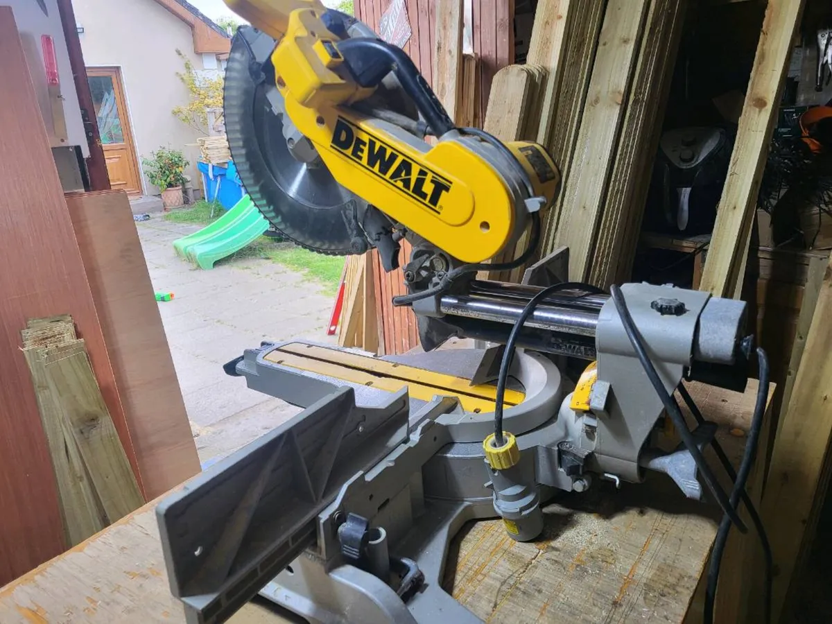 Dewalt Mitre Saw - Image 2