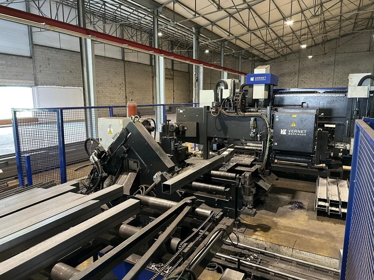 Vernet Behringer HD 412S/HBE 320/523 Saw/Drill - Image 2