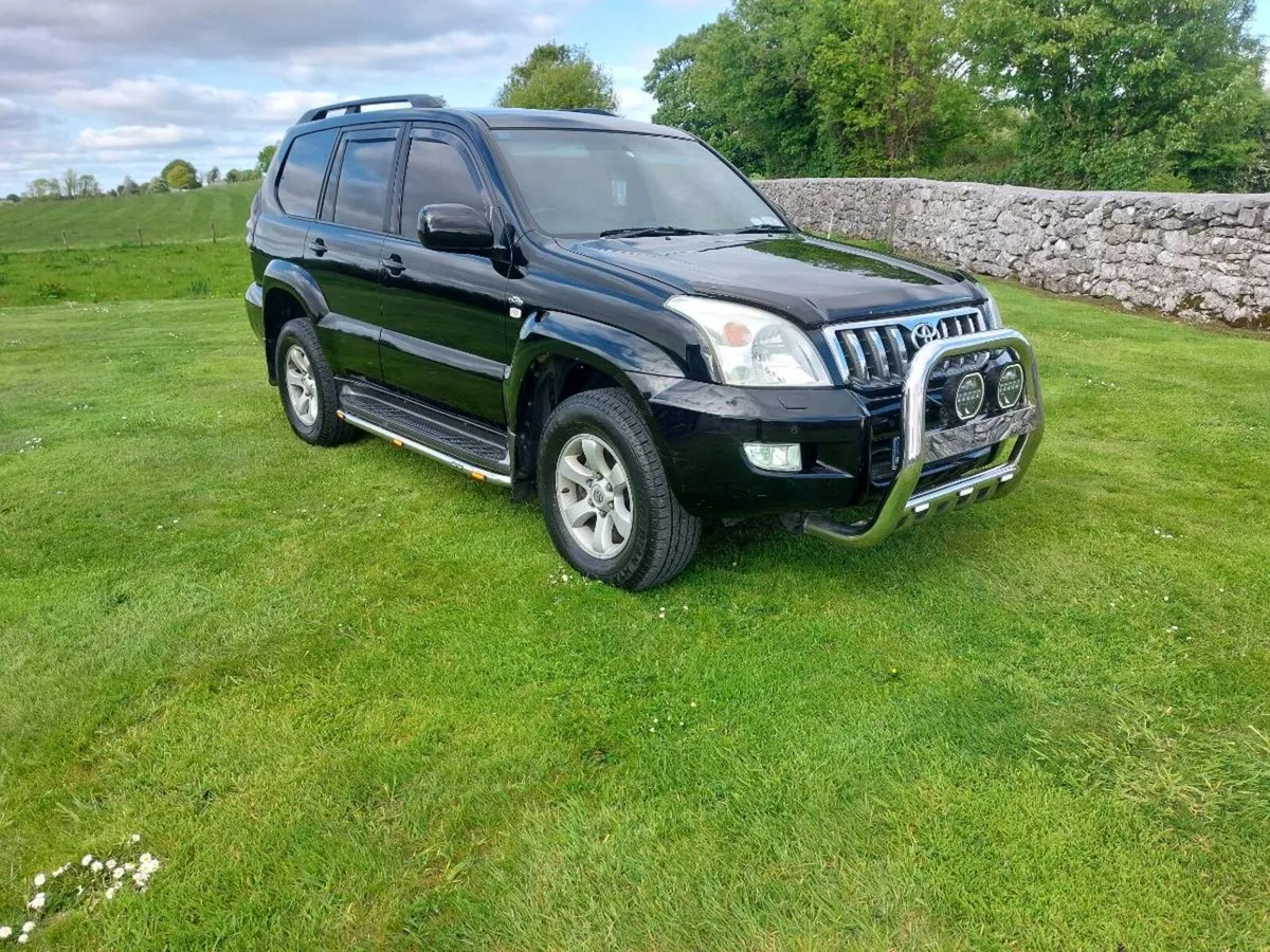 Toyota Landcruiser LC3 - Image 2