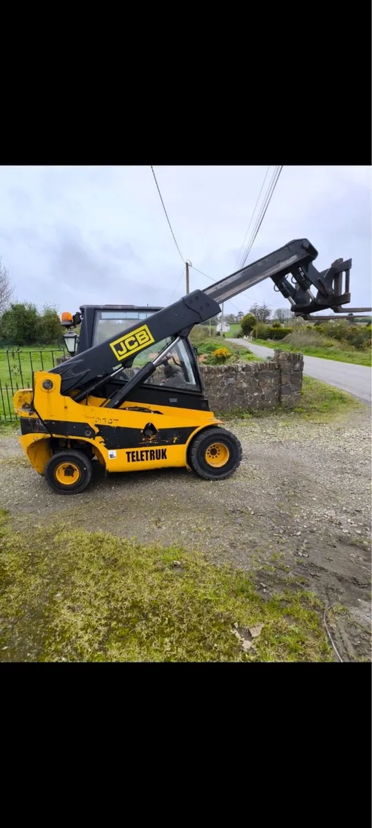Jcb teletruk 30D forklift - Image 1