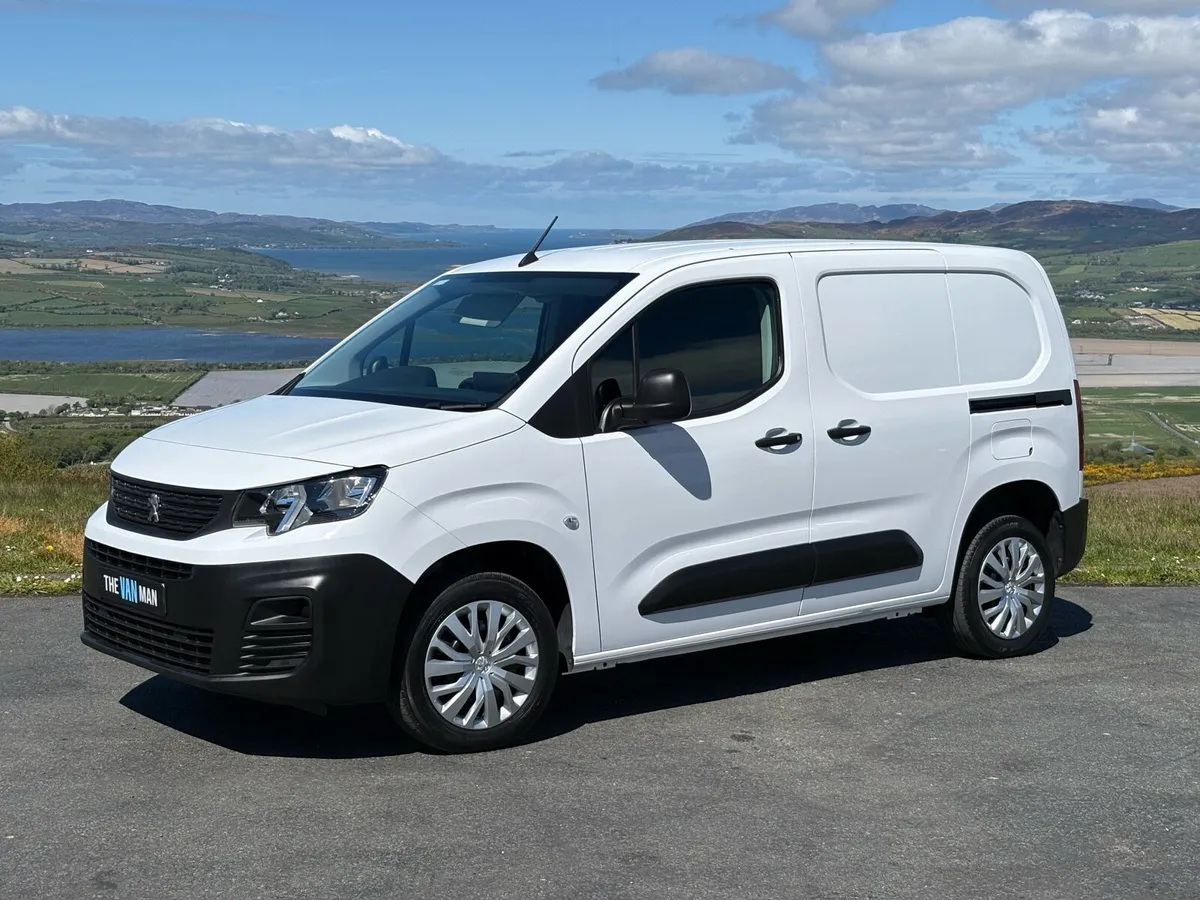 2023 (232) PEUGEOT PARTNER PROFESSIONAL PREMIUM + - Image 4