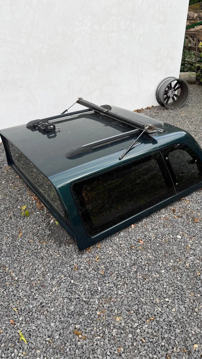 2014 Toyota Hilux canopy - Image 1