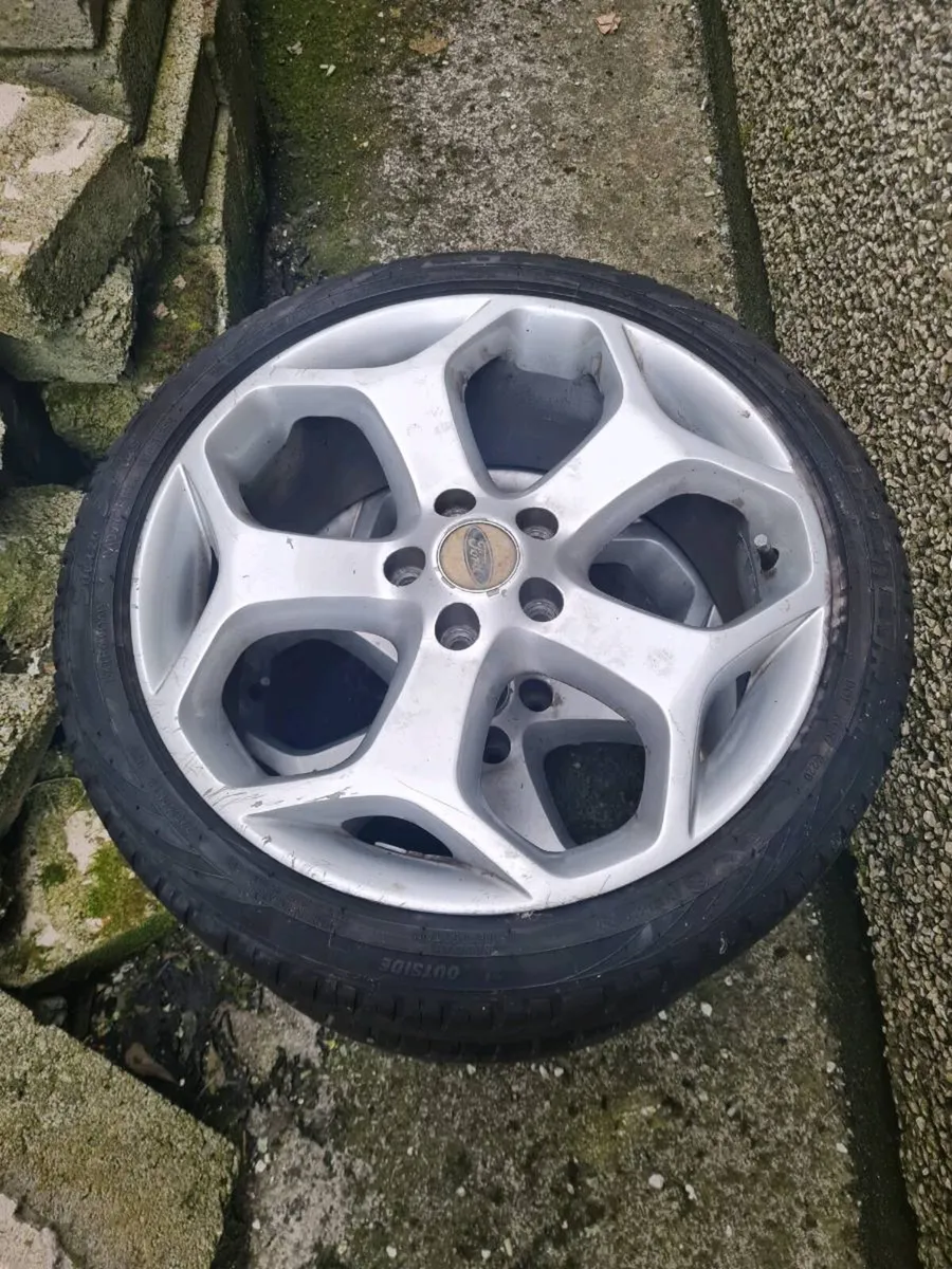 St alloy wheels - Image 2