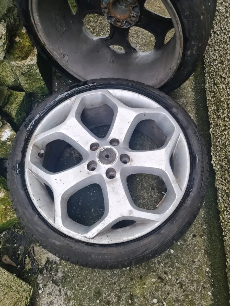 St alloy wheels - Image 3