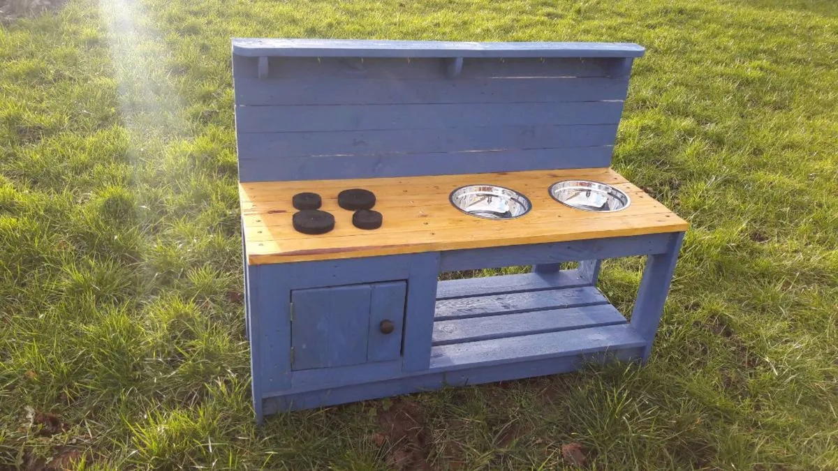Mud kitchens - Image 2