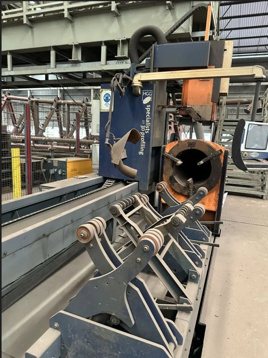 HGG SPC 1200 PT 3D CNC Pipe Cutting machine - Image 2