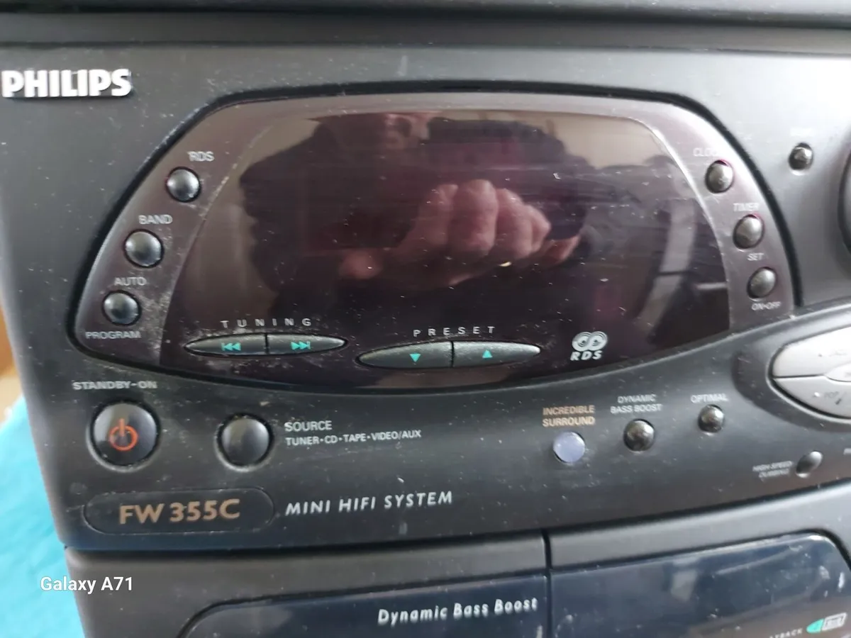 Philips Music HiFi Stereo System, Model FW355C - Image 3