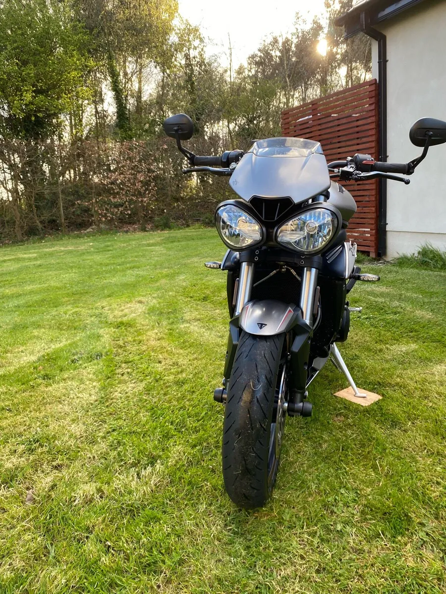 Motorcycle - Image 4