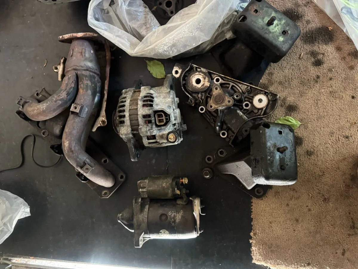 Car parts - Image 2