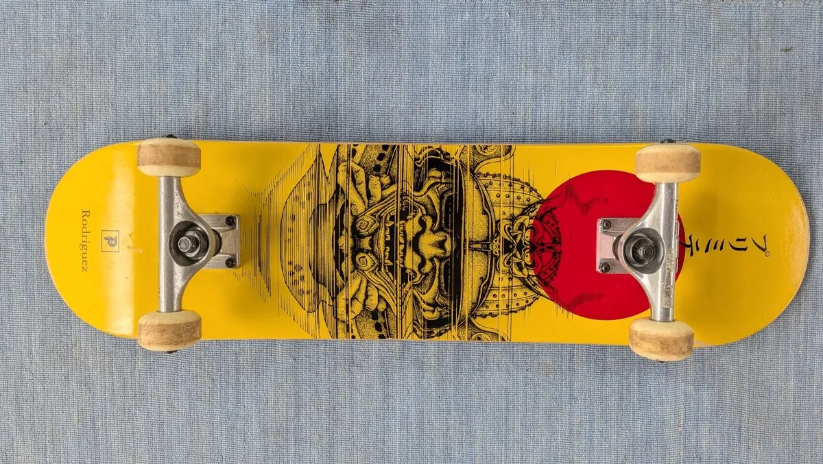 Skateboard - Image 1