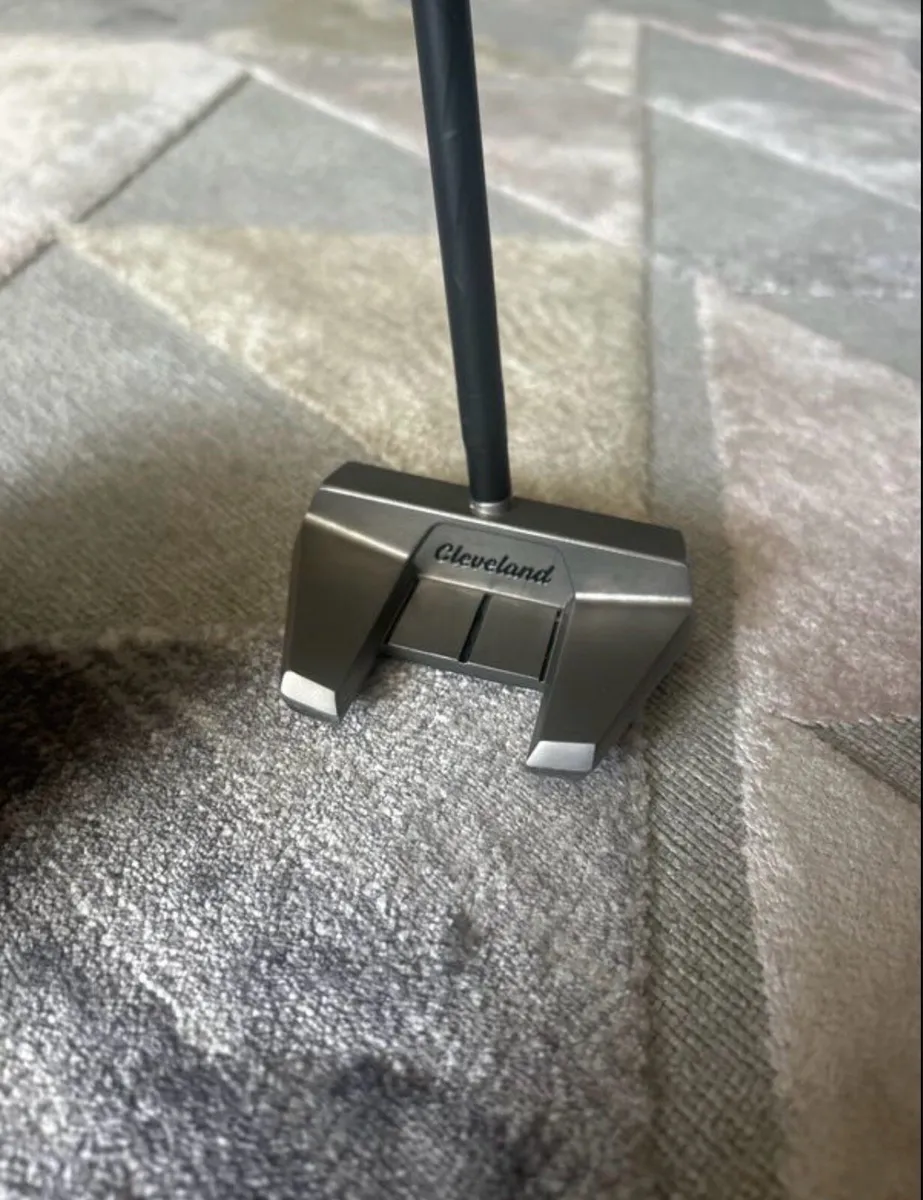 Cleveland Broomstick Putter - Image 3