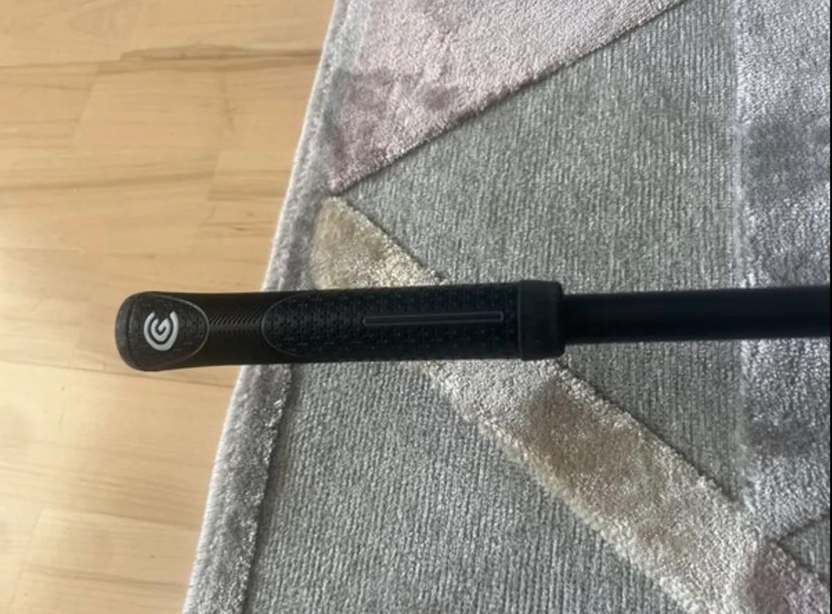 Cleveland Broomstick Putter - Image 4