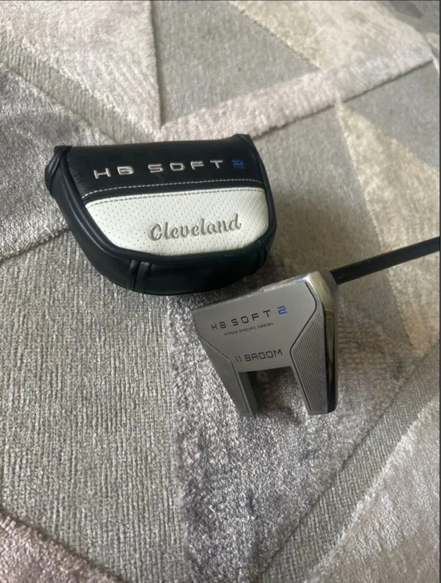 Cleveland Broomstick Putter - Image 1