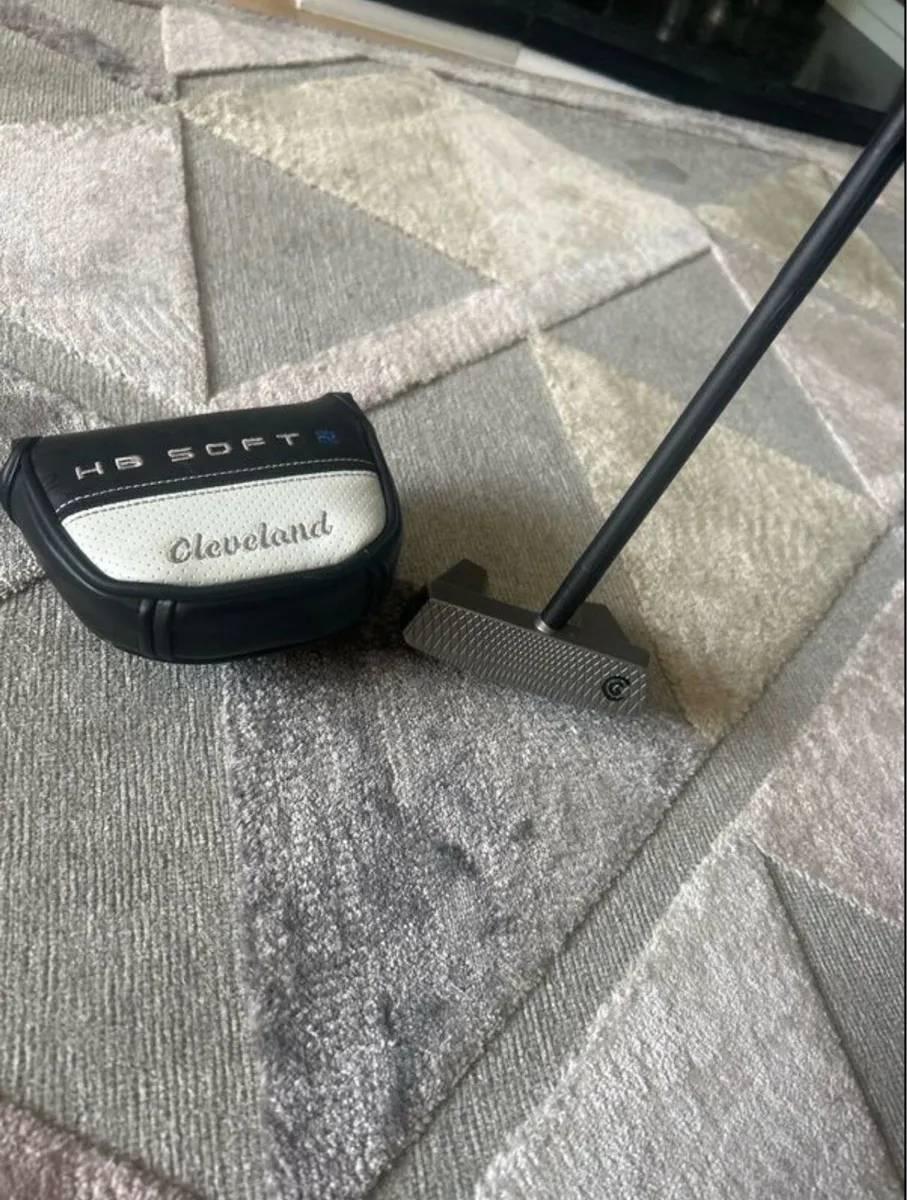 Cleveland Broomstick Putter - Image 2