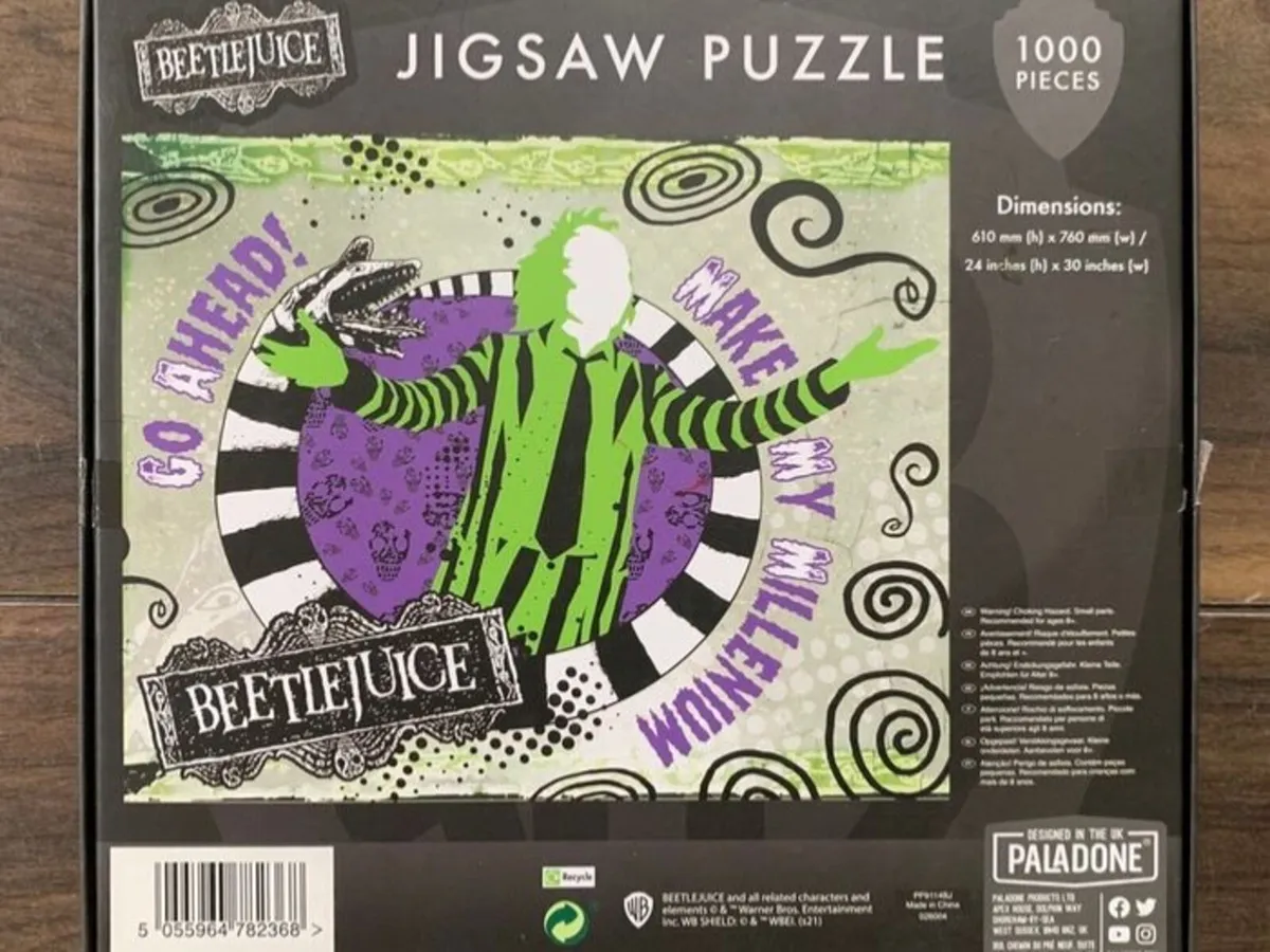 WB Studio Collection Beetlejuice Jigsaw  1 x 1000 - Image 3