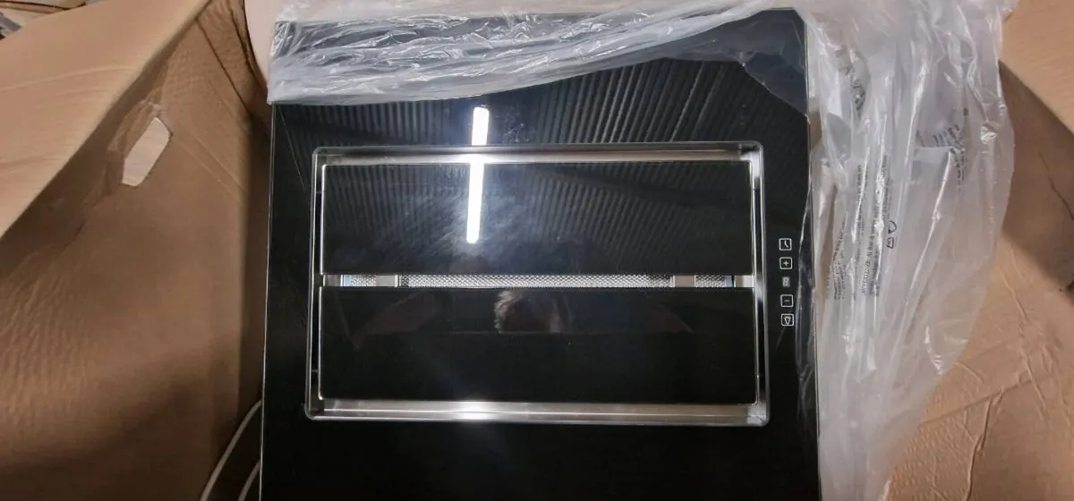 black cooker hood - Image 1