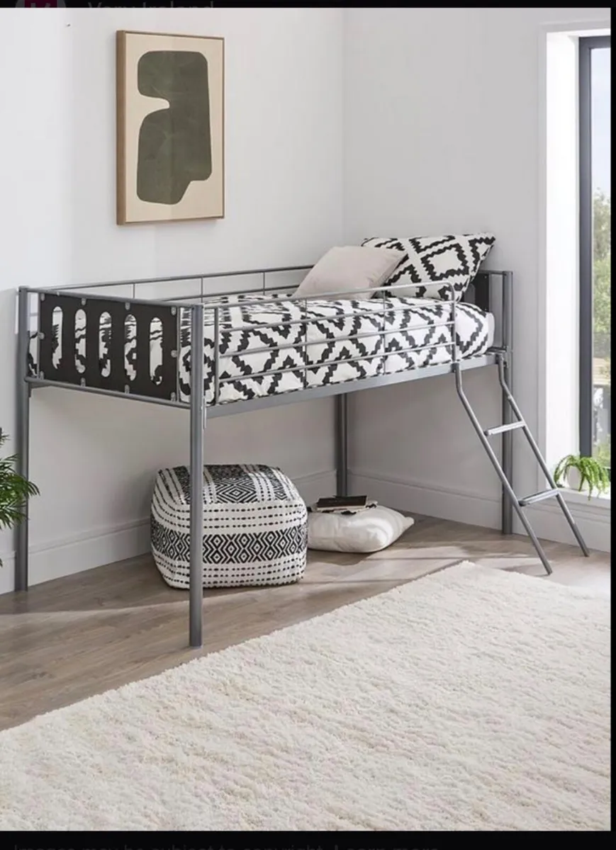 Mid sleeper bed frame