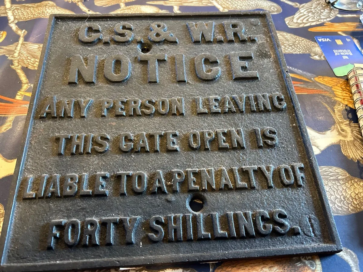 Old cast iron railway sign - Image 1