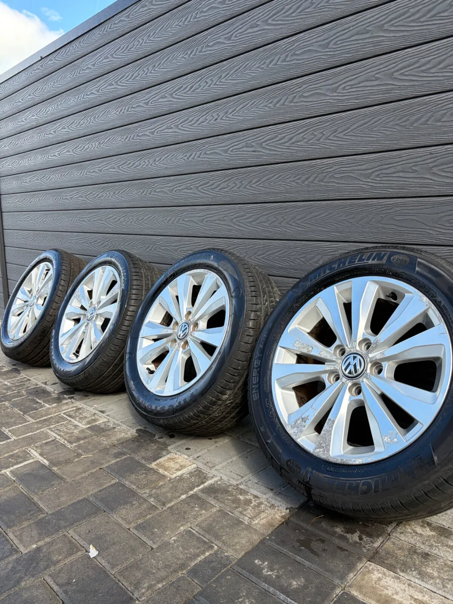 16” GENUINE VOLKSWAGEN ALLOY WHEELS & TYRES - Image 1