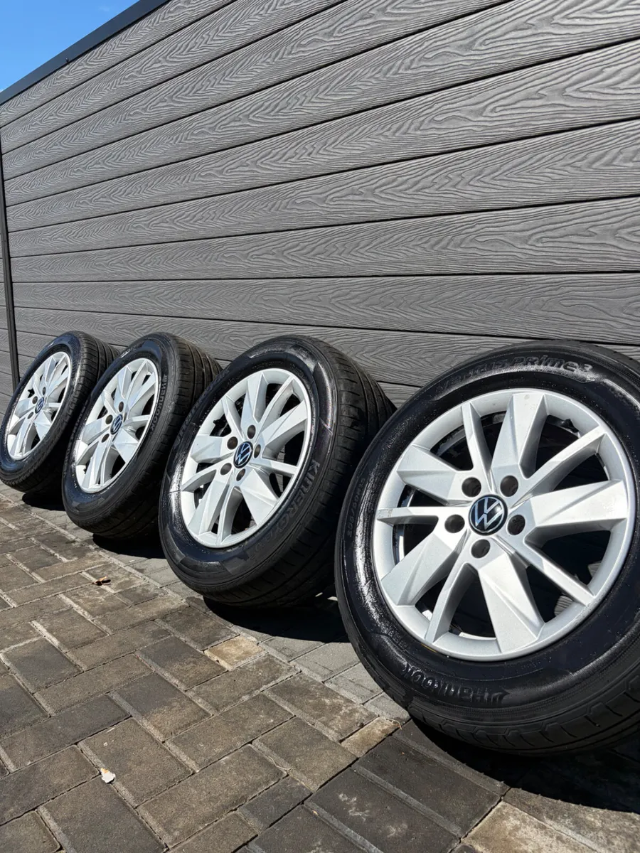 16” GENUINE VOLKSWAGEN ALLOY WHEELS & TYRES - Image 1