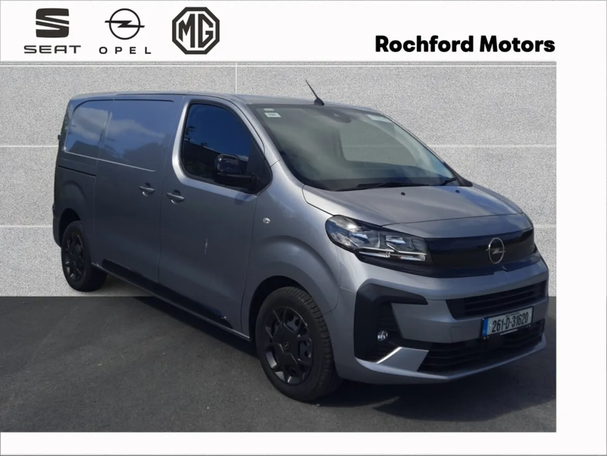 Opel Vivaro PANEL VAN SPORTIVE L1H1 - Image 1