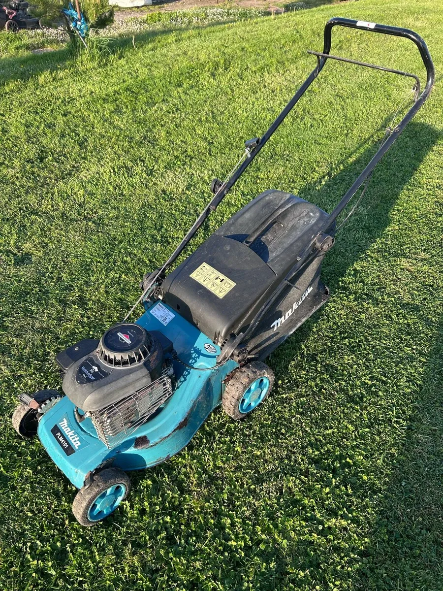 Makita 17” push lawnmower - Image 3