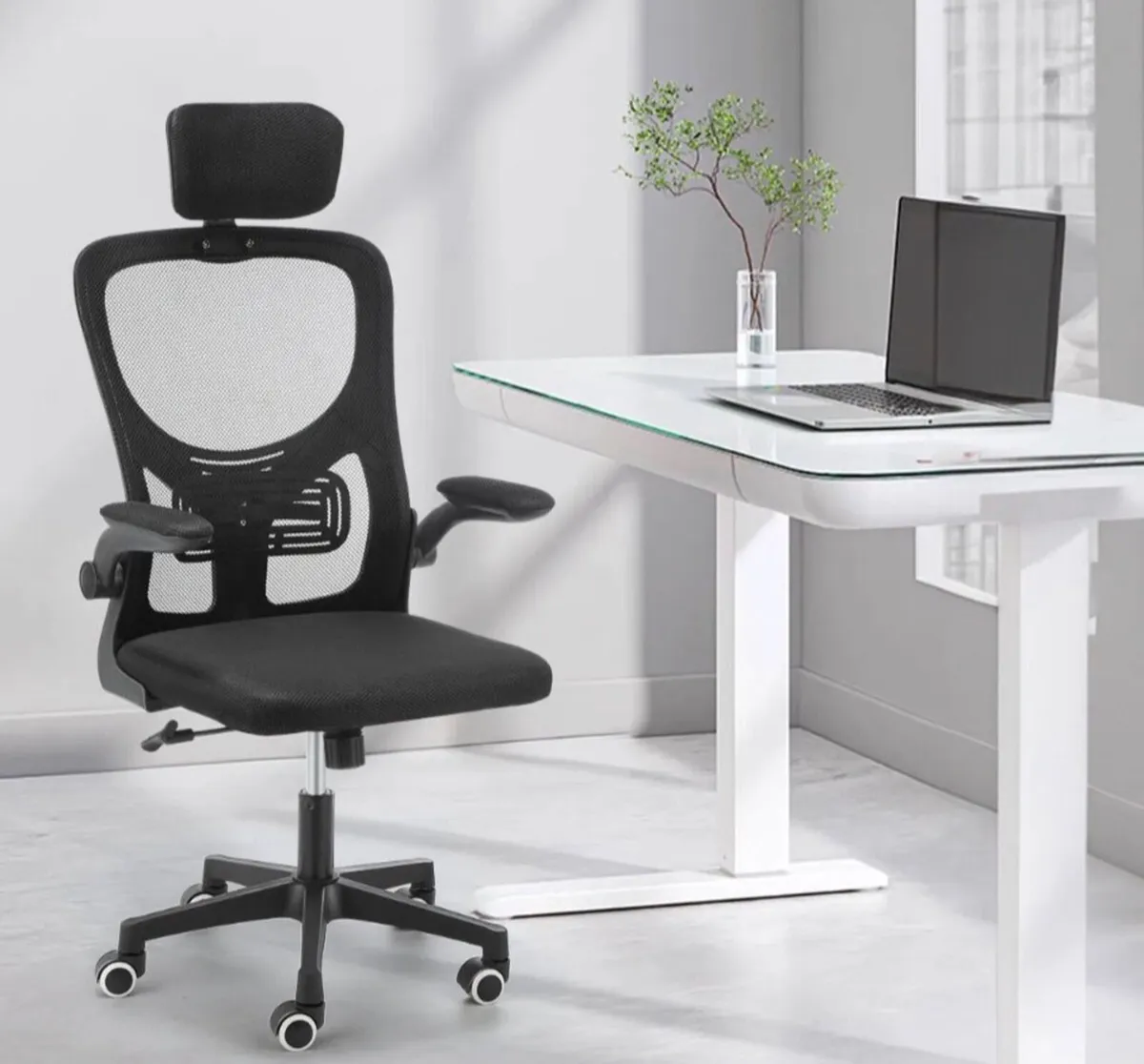 NEW Executive Office Chair with Headrest - Image 1
