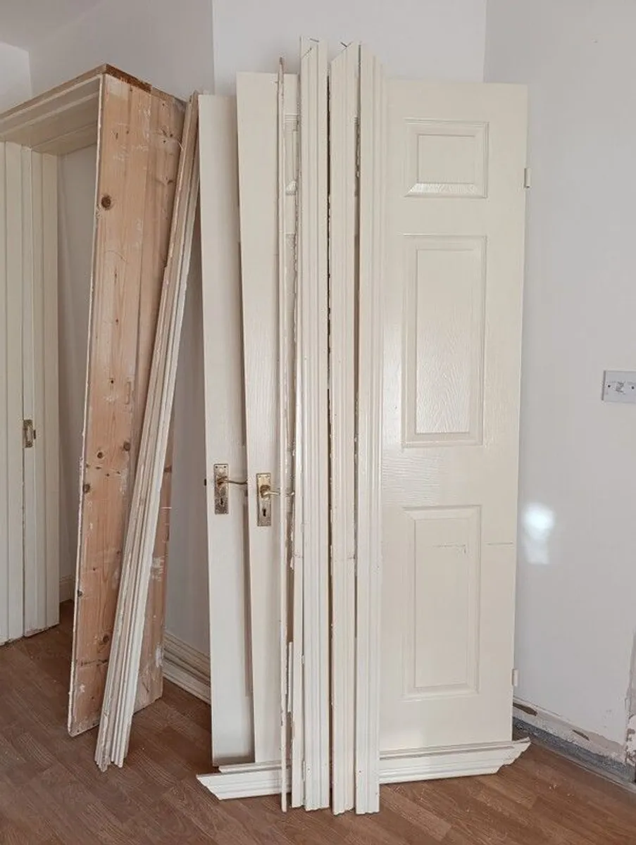 door - Image 1