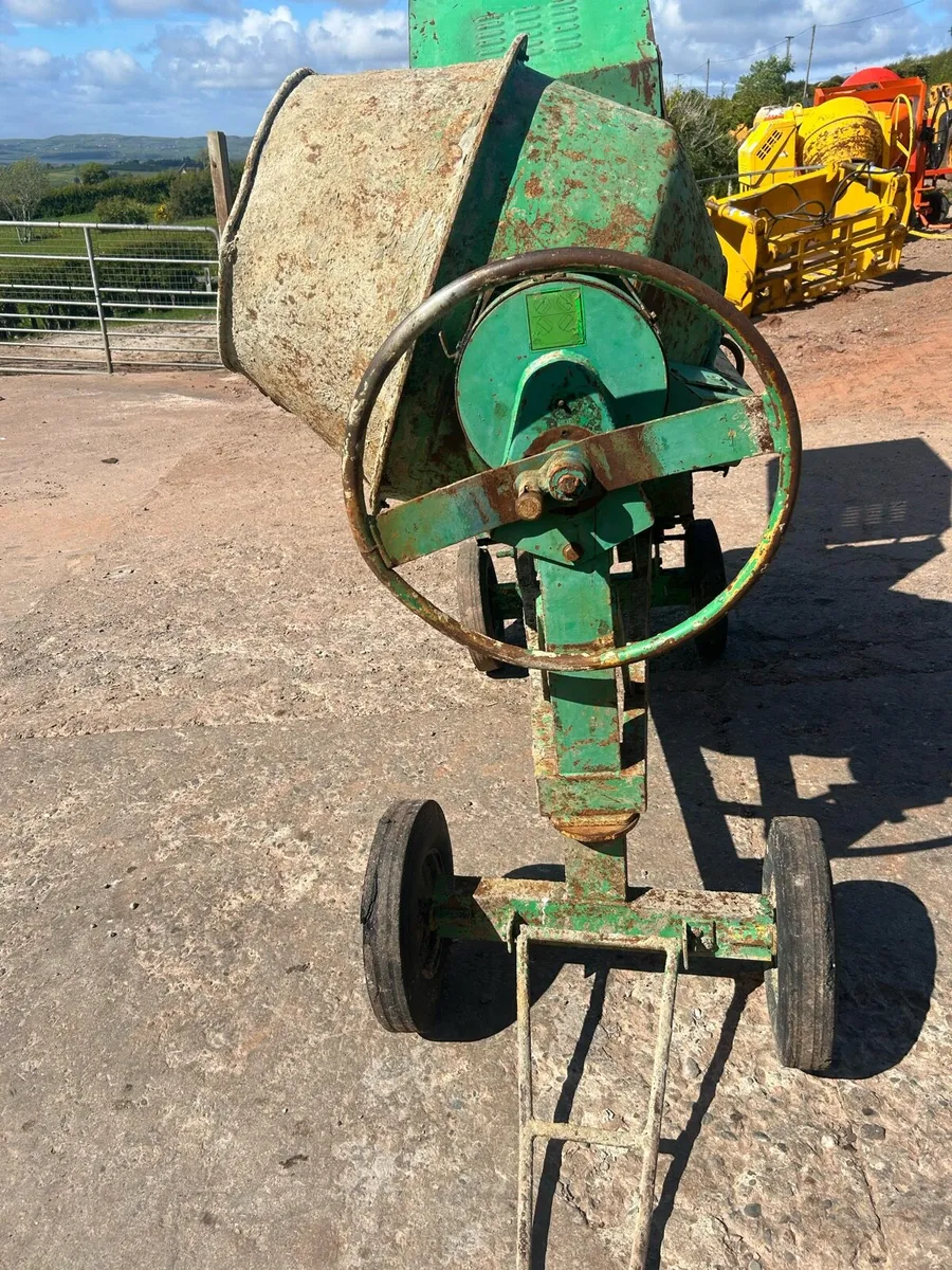 cement mixer - Image 2